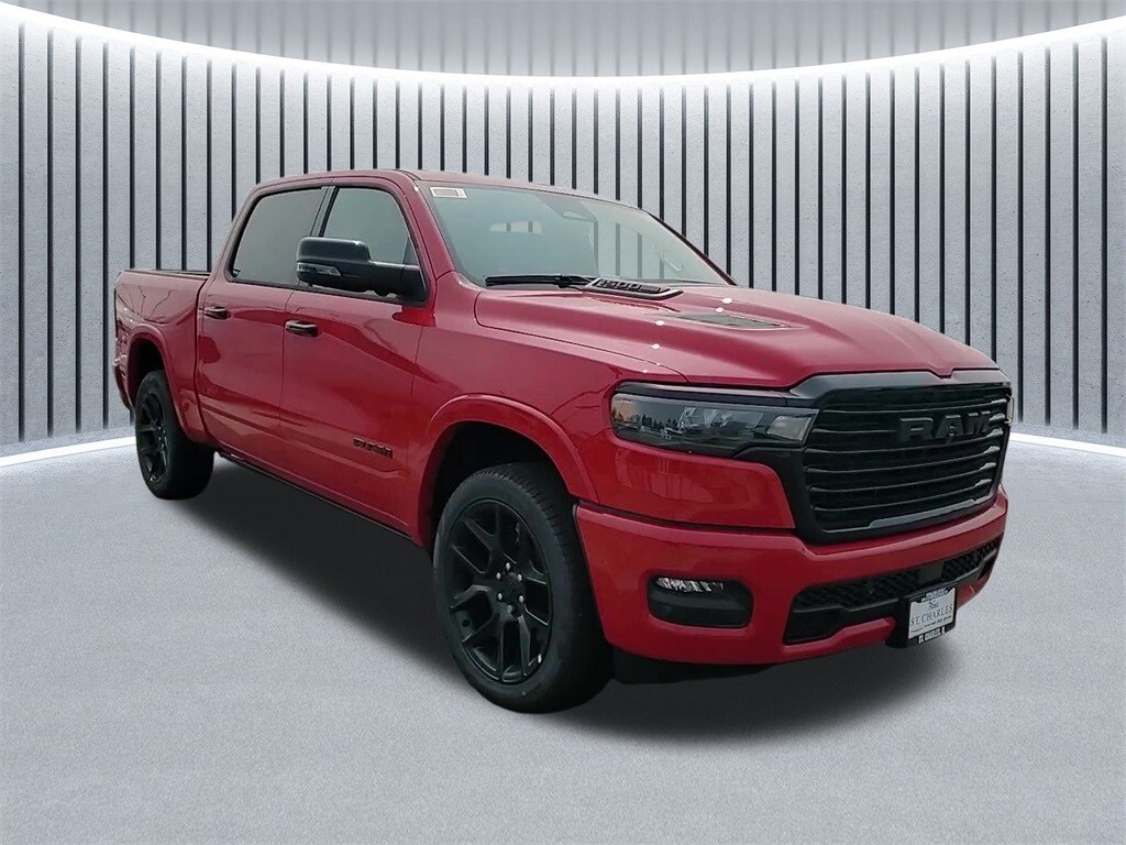 2025 Ram 1500 Laramie photo 3