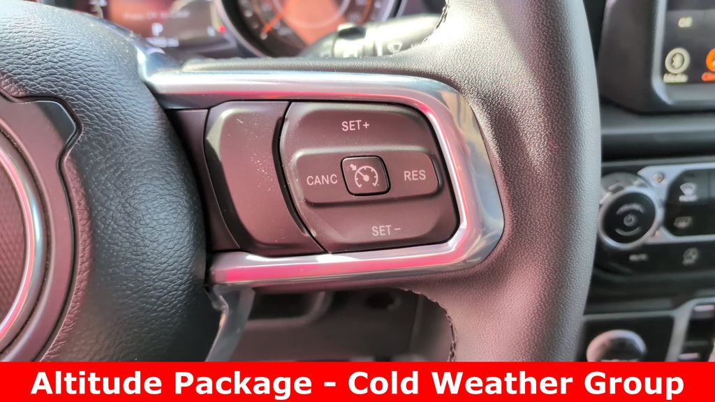 2023 Jeep Wrangler 4-Door Sahara Altitude - Photo 18