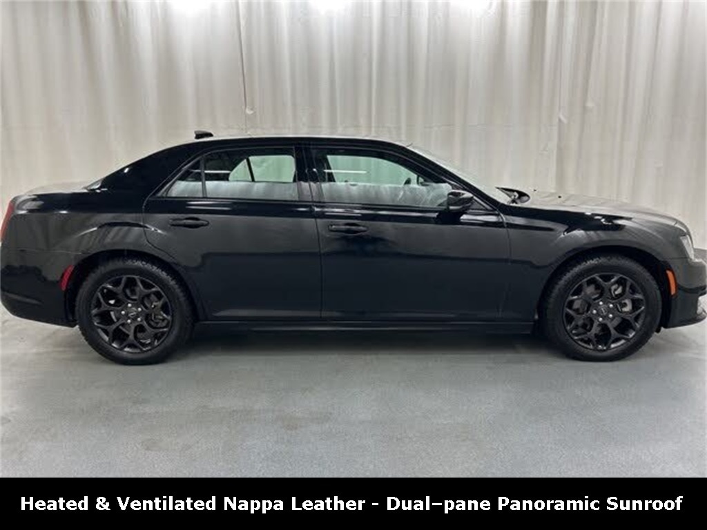 Used 2023 Chrysler 300 Touring L Sedan