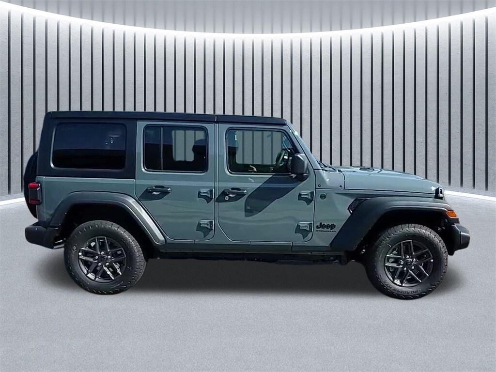 2025 Jeep Wrangler Sport S photo 4