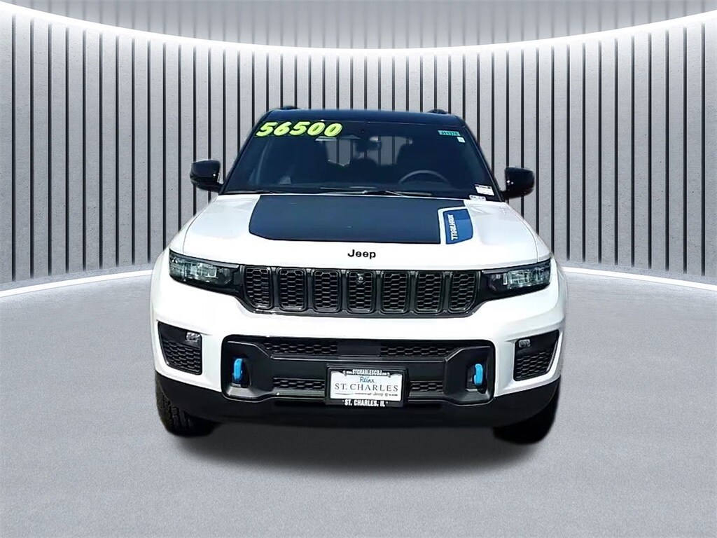 2023 Jeep Grand Cherokee 4xe Trailhawk photo 2