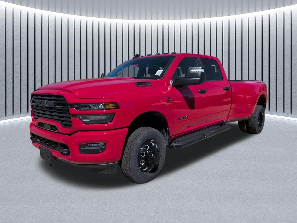 New 2026 Ram 3500 BIG HORN CREW CAB 4X4 8' BOX Pickup