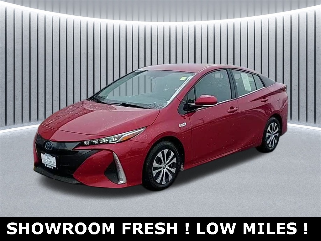 2020 Toyota Prius Prime's photo