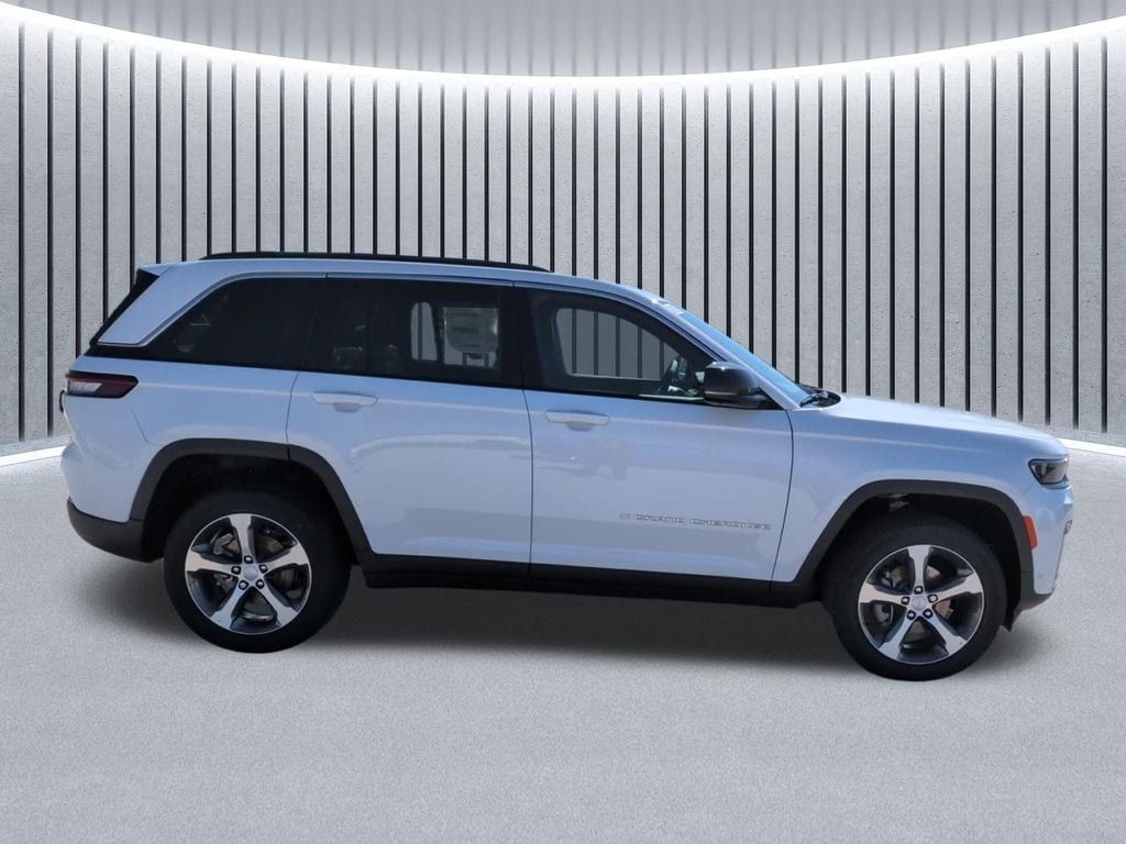 New 2026 Jeep Grand Cherokee LIMITED 4X4 Sport Utility