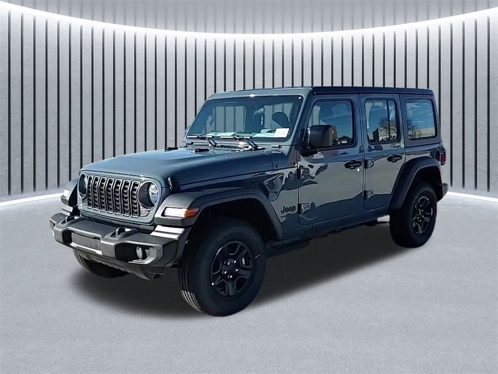 2026 Jeep Wrangler Sport's photo