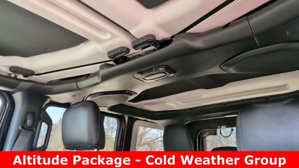 2023 Jeep Wrangler 4-Door Sahara Altitude - Photo 24