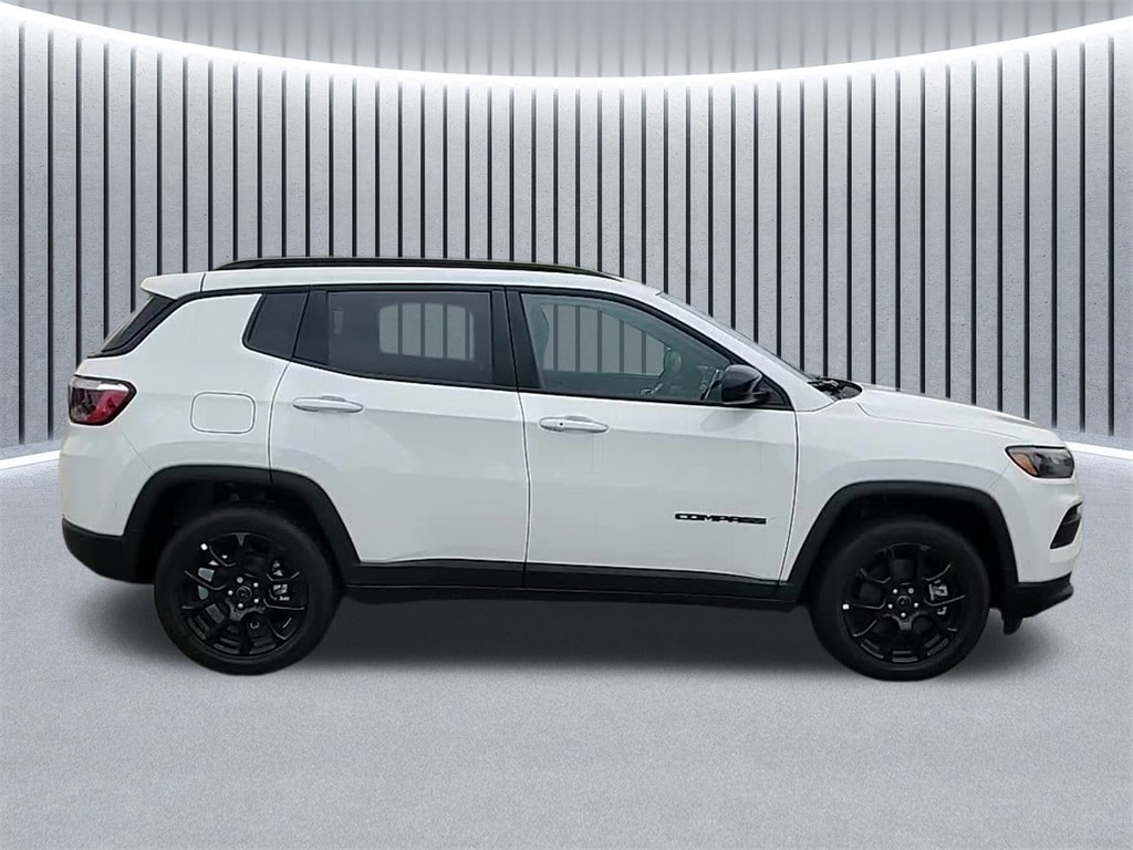 New 2026 Jeep Compass LATITUDE ALTITUDE 4X4 Sport Utility