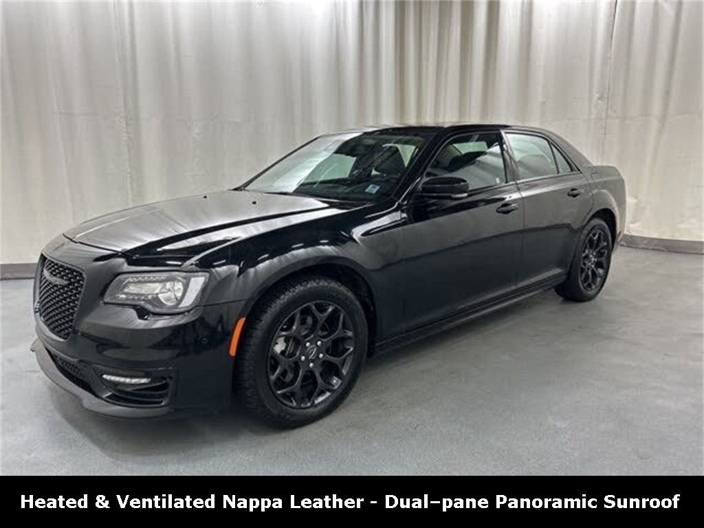 Used 2023 Chrysler 300 Touring L Sedan