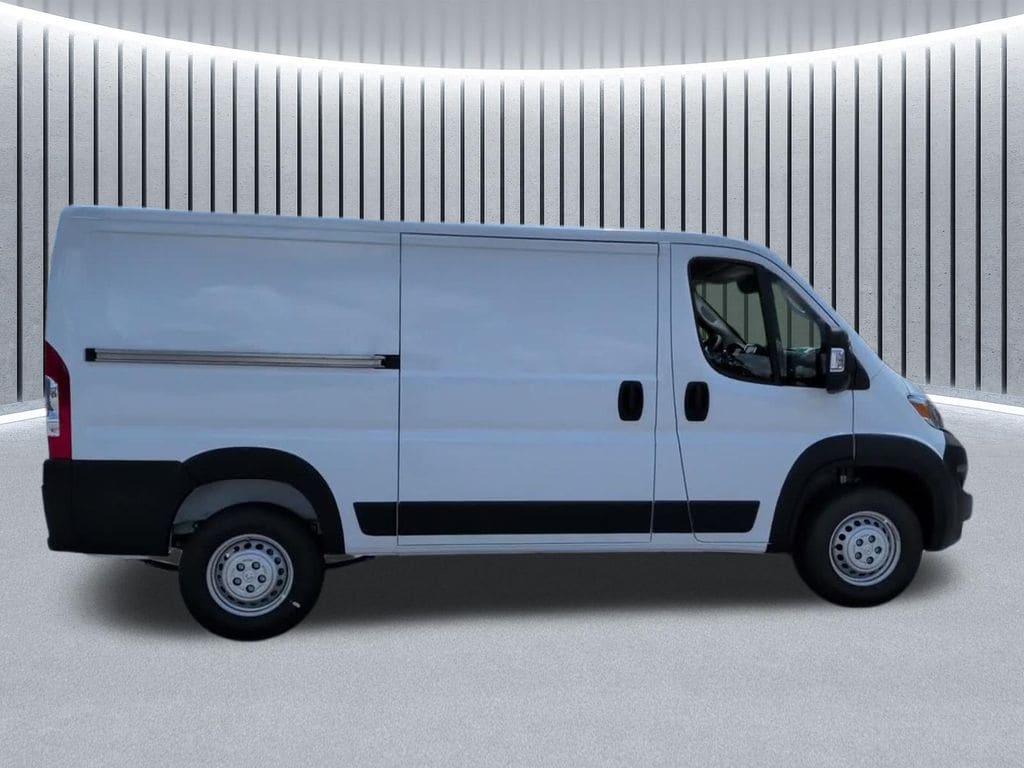 New 2026 Ram ProMaster PROMASTER 1500 TRADESMAN CARGO VAN LOW ROOF 136' W Cargo Van