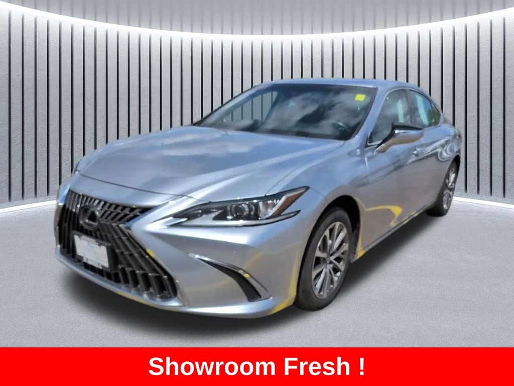 2022 Lexus ES 350 Premium's photo