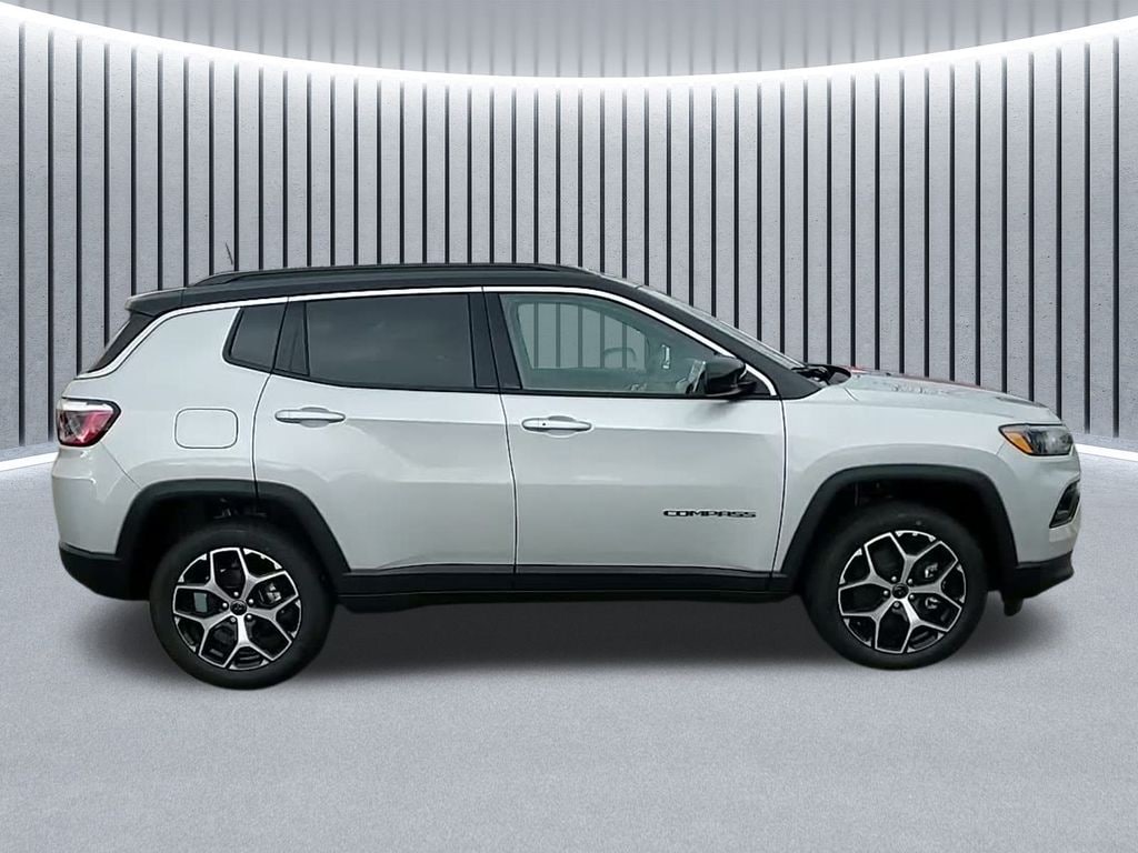 New 2026 Jeep Compass LIMITED 4X4 Sport Utility