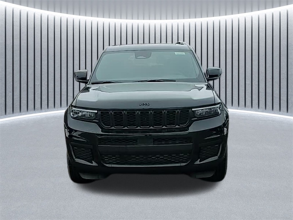 New 2025 Jeep Grand Cherokee L ALTITUDE X 4X4 Sport Utility