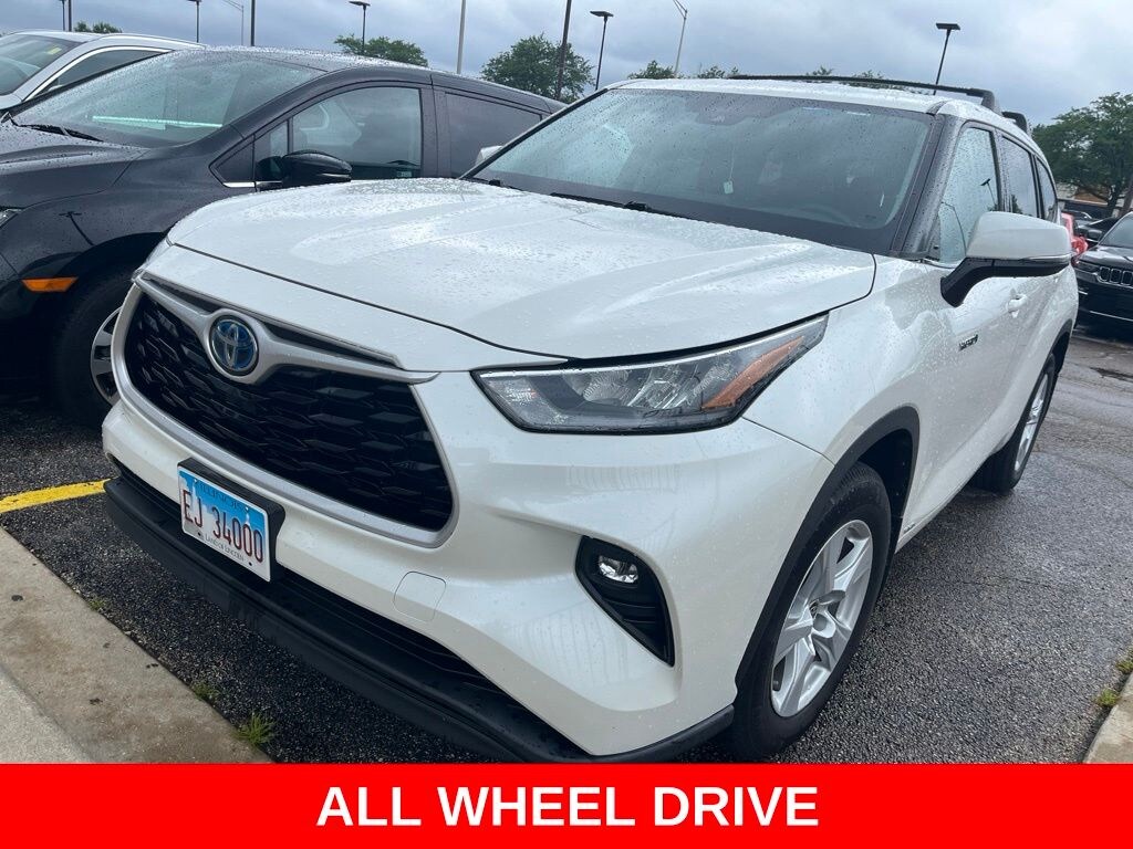 Used 2020 Toyota Highlander Hybrid LE SUV