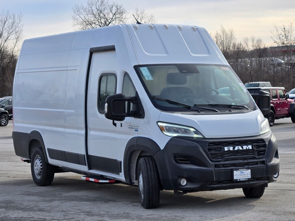 2024 Ram ProMaster 3500 photo 2