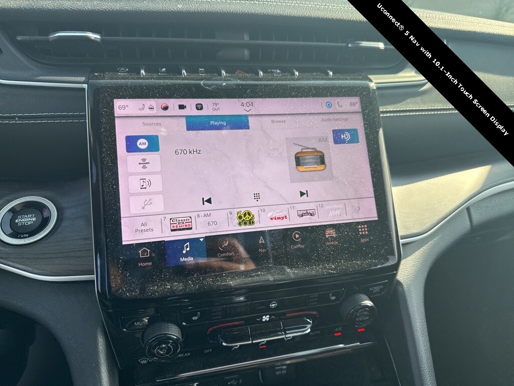 2022 Jeep Grand Cherokee Limited photo 4