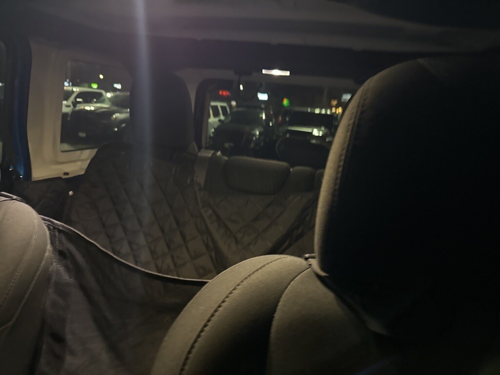 2022 Jeep Wrangler Unlimited Sport Willys photo 3