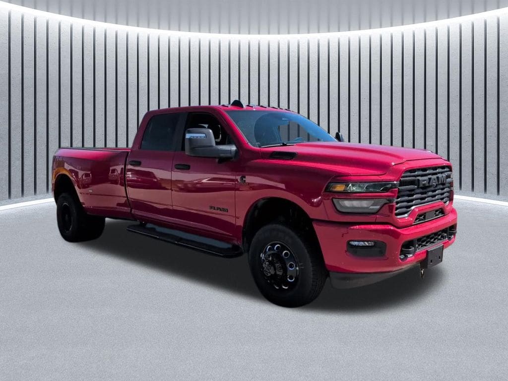 New 2026 Ram 3500 BIG HORN CREW CAB 4X4 8' BOX Pickup