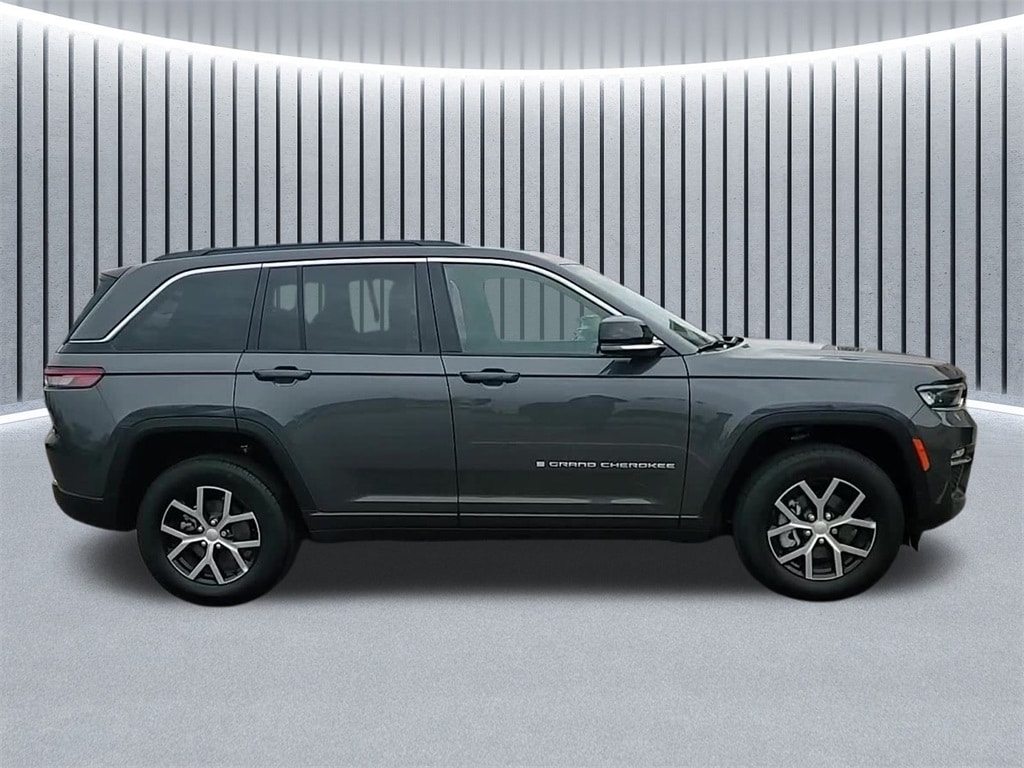 New 2025 Jeep Grand Cherokee LIMITED 4X4 Sport Utility