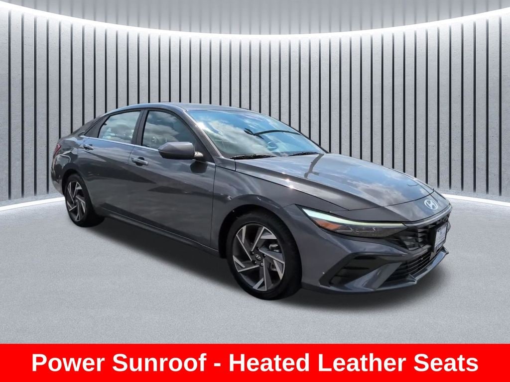 Used 2025 Hyundai Elantra Limited Sedan