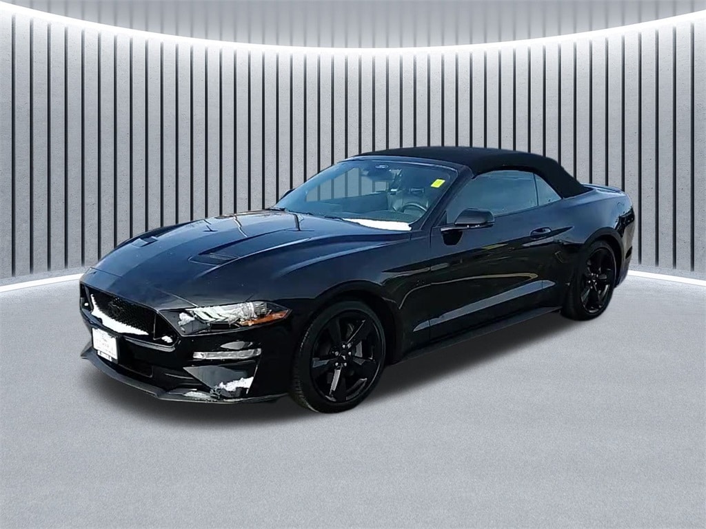 2021 Ford Mustang GT Premium's photo