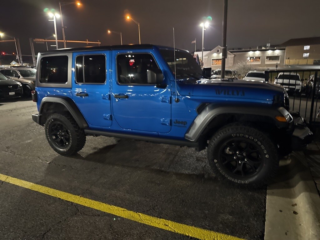 2022 Jeep Wrangler Unlimited Sport Willys photo 2