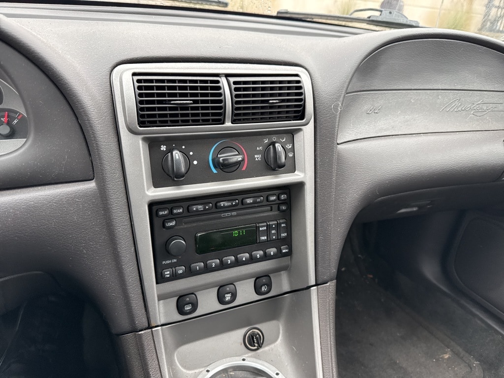 Used 2003 Ford Mustang Coupe