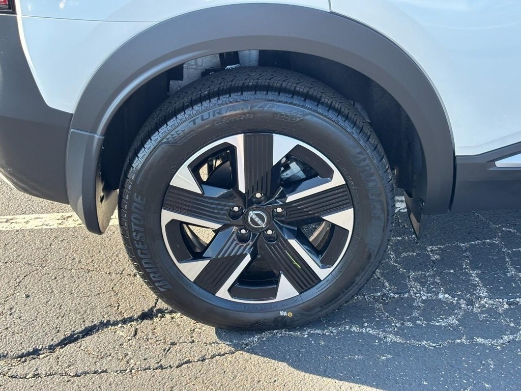 New 2026 Nissan Kicks SV SUV