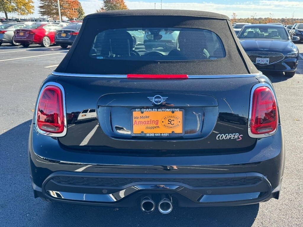 2022 Mini Cooper Convertible S photo 4