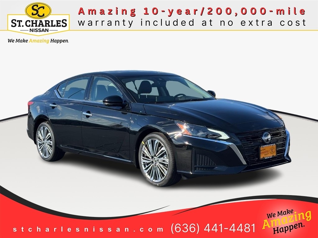 2025 Nissan Altima SL's photo