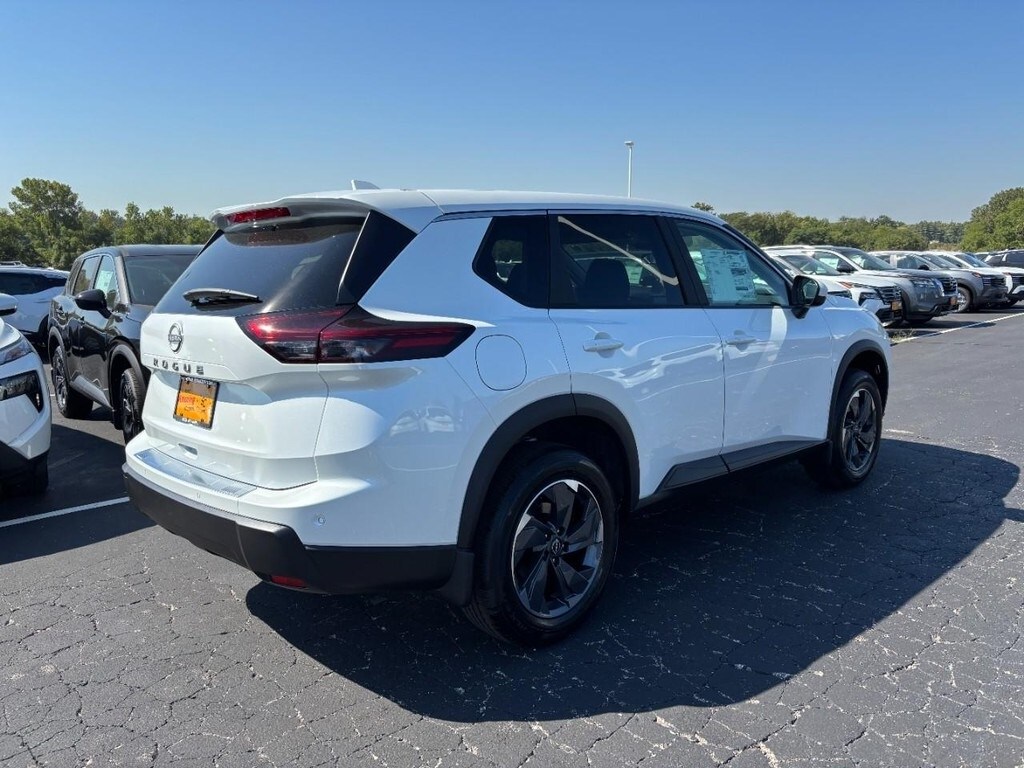 New 2026 Nissan Rogue SV SUV