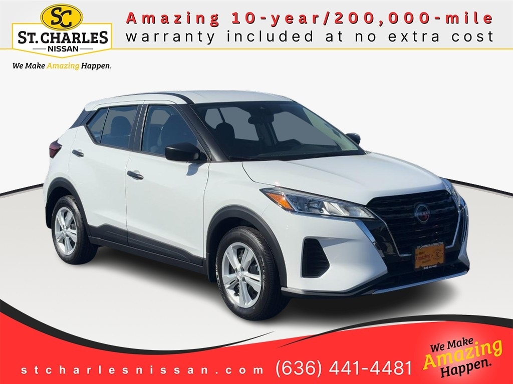 2025 Nissan KICKS PLAY Base's photo