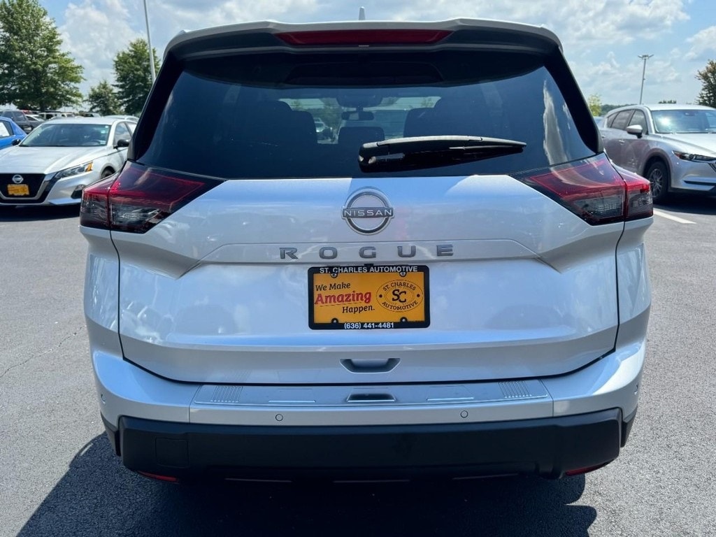 Certified 2025 Nissan Rogue SV SUV