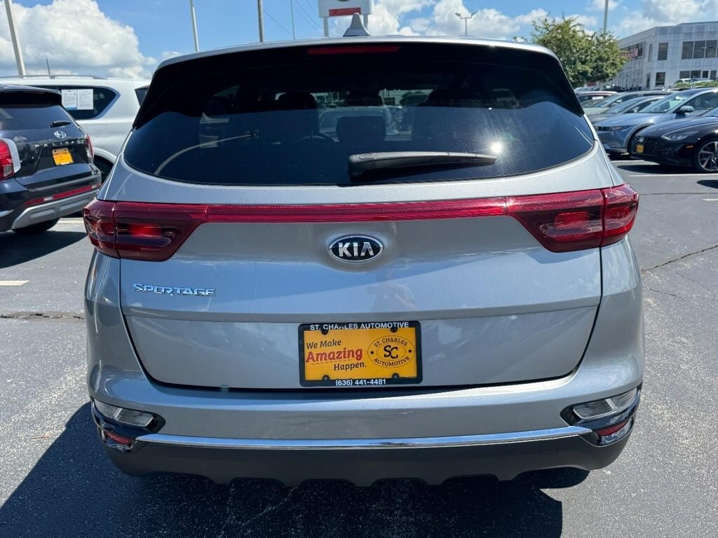 2020 Kia Sportage LX photo 3