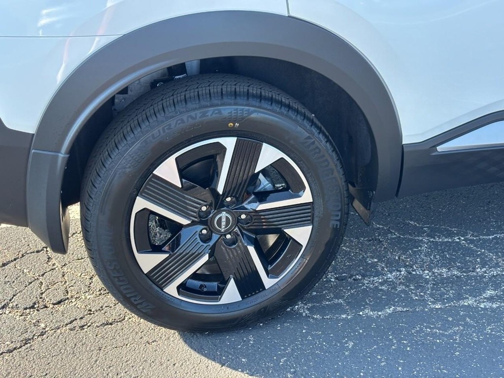 New 2026 Nissan Kicks SV SUV