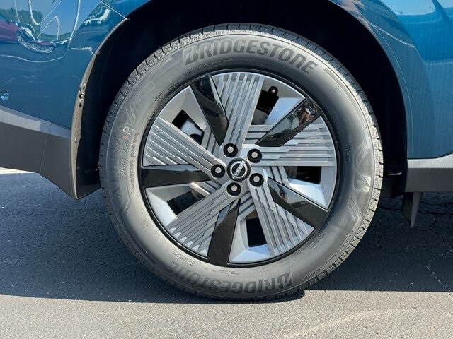 2025 Nissan Murano SL photo 4