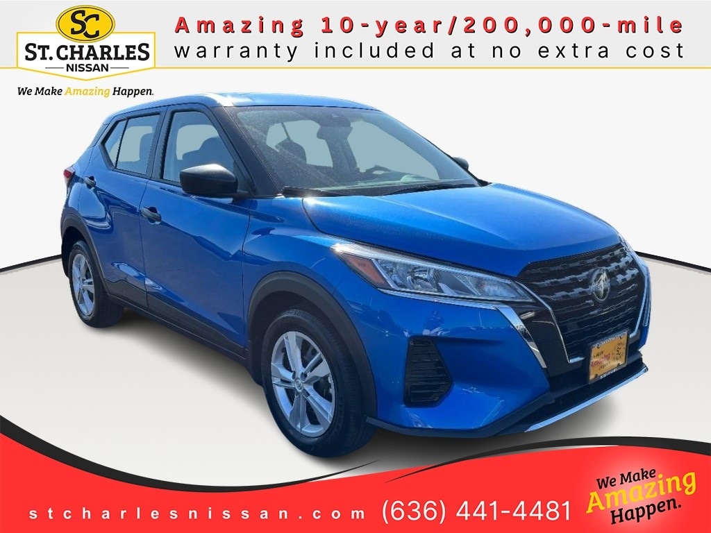 New 2025 Nissan Kicks Play S SUV