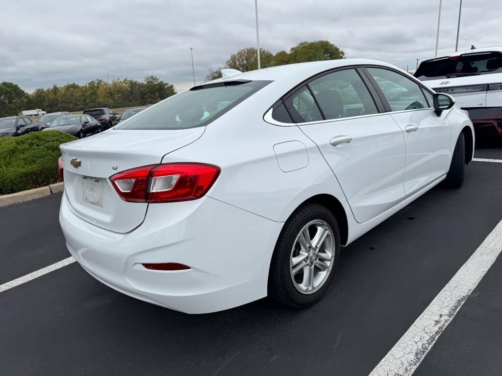 Used 2018 Chevrolet Cruze LT Sedan
