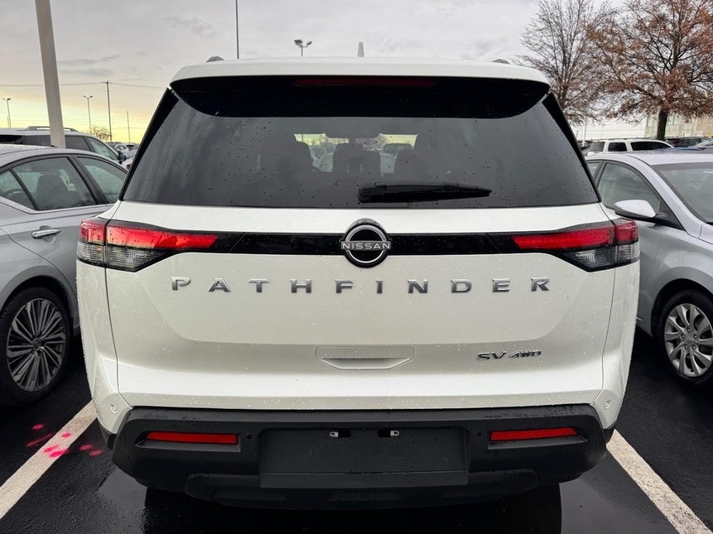 Certified 2024 Nissan Pathfinder SV SUV