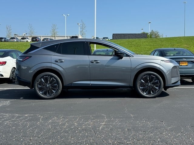 2025 Nissan Murano Platinum photo 2