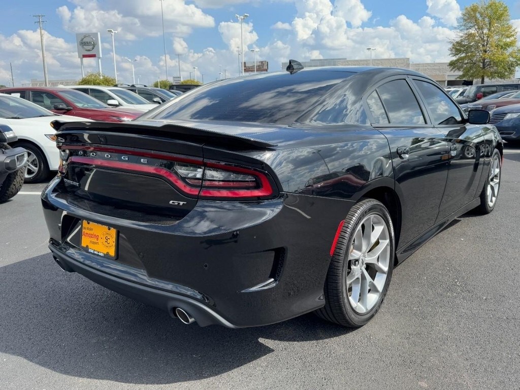 2021 Dodge Charger GT photo 3