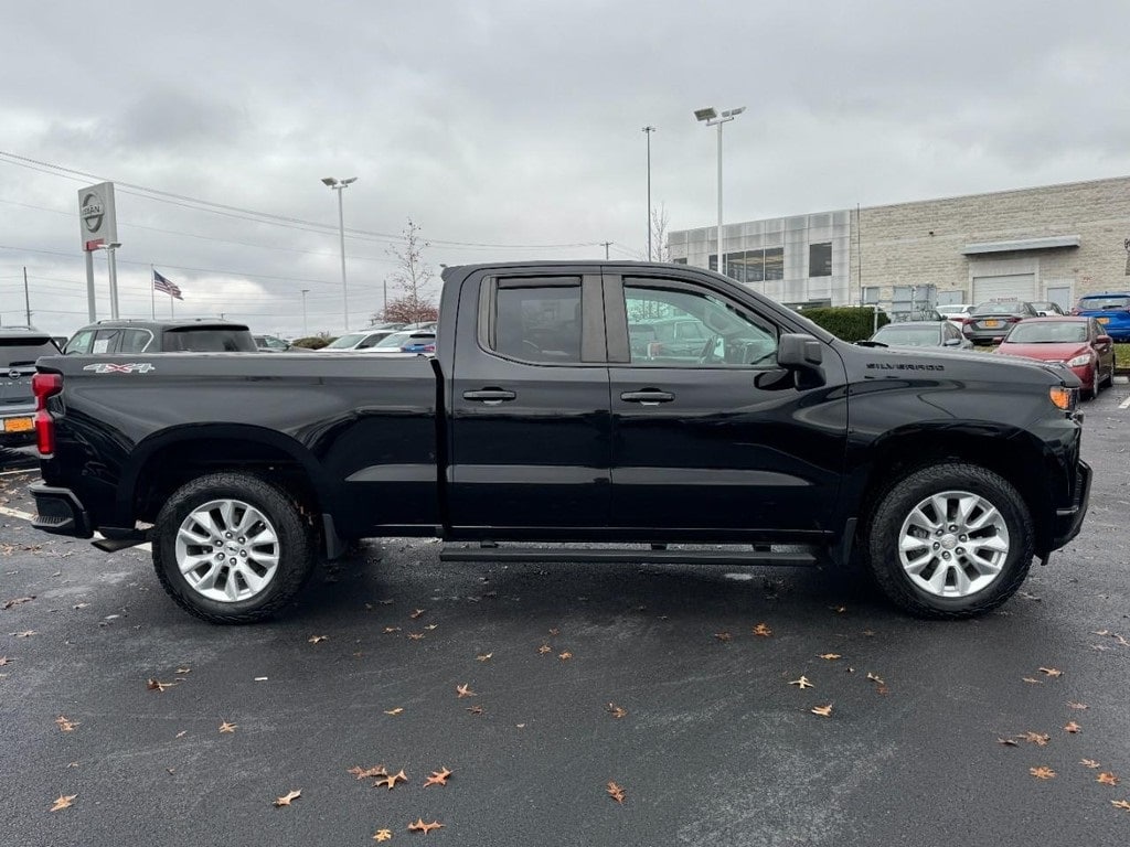 Used 2022 Chevrolet Silverado 1500 LTD Custom Truck