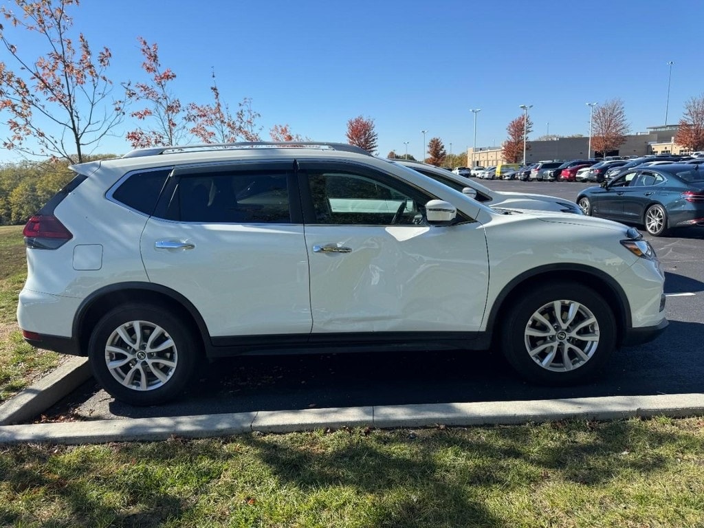 Used 2018 Nissan Rogue SV SUV