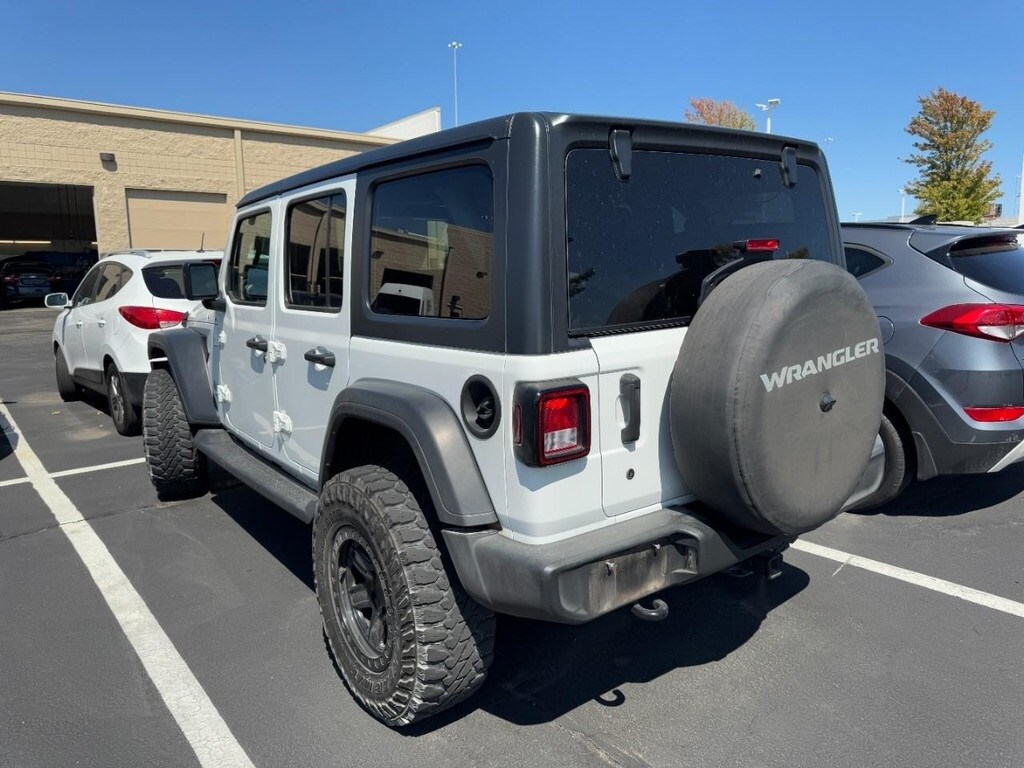 2019 Jeep Wrangler Unlimited Sport S photo 3