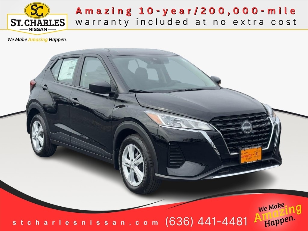 New 2025 Nissan Kicks Play S SUV