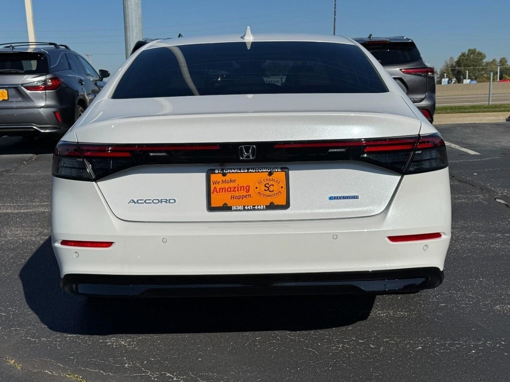 Used 2025 Honda Accord Hybrid EX-L Sedan
