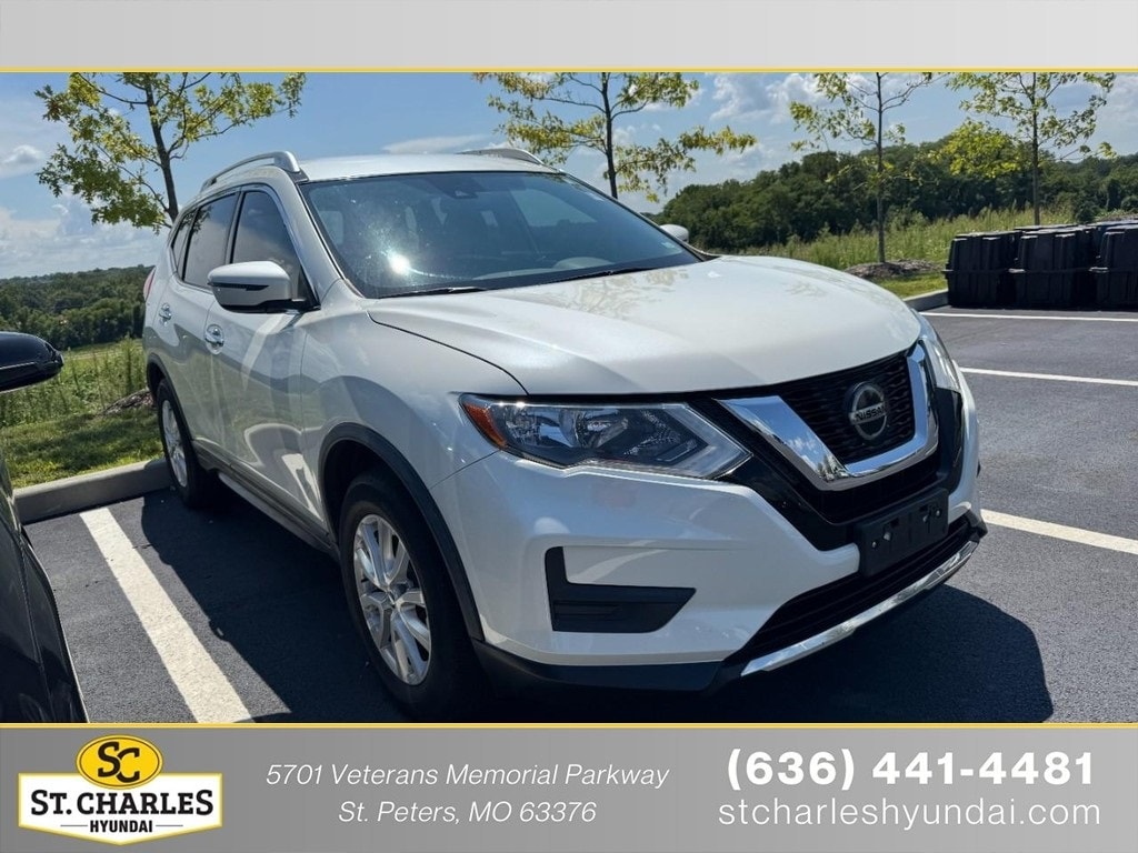 2020 Nissan Rogue SV