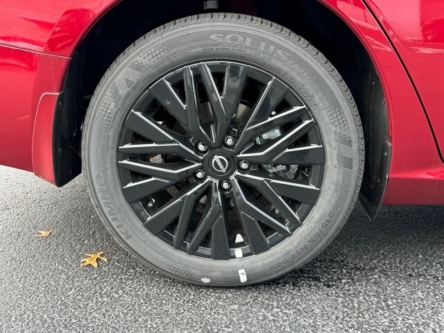 2025 Nissan Altima SV photo 4