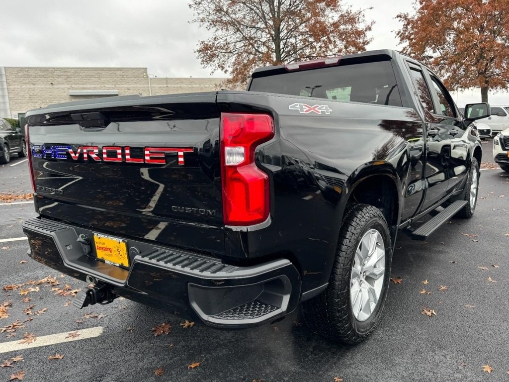 Used 2022 Chevrolet Silverado 1500 LTD Custom Truck