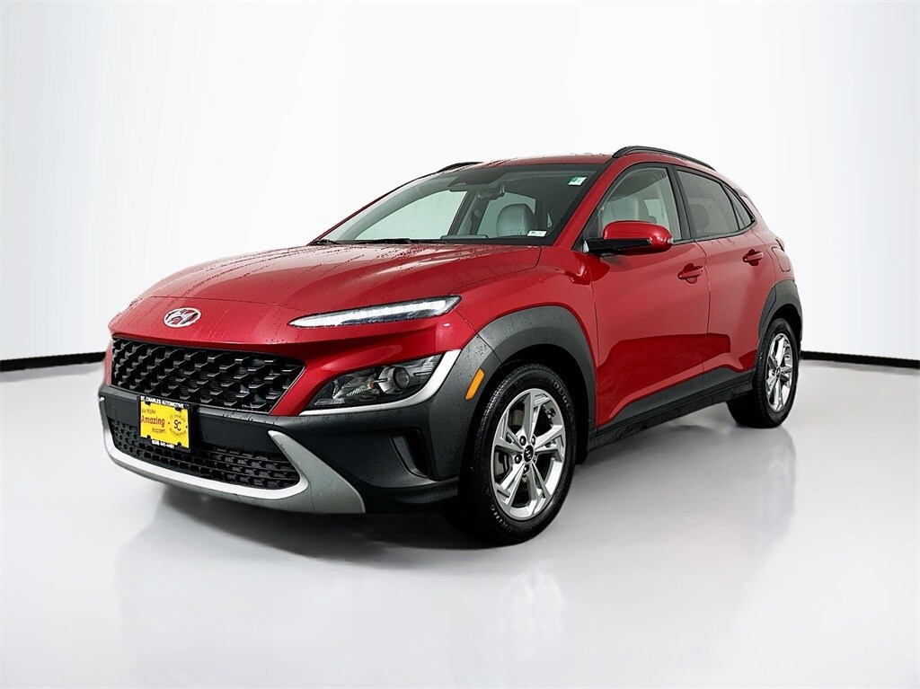 2022 Hyundai Kona SEL photo 3