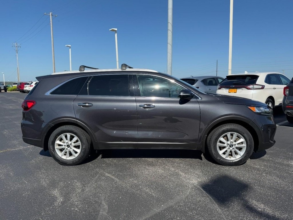 Used 2019 Kia Sorento LX SUV